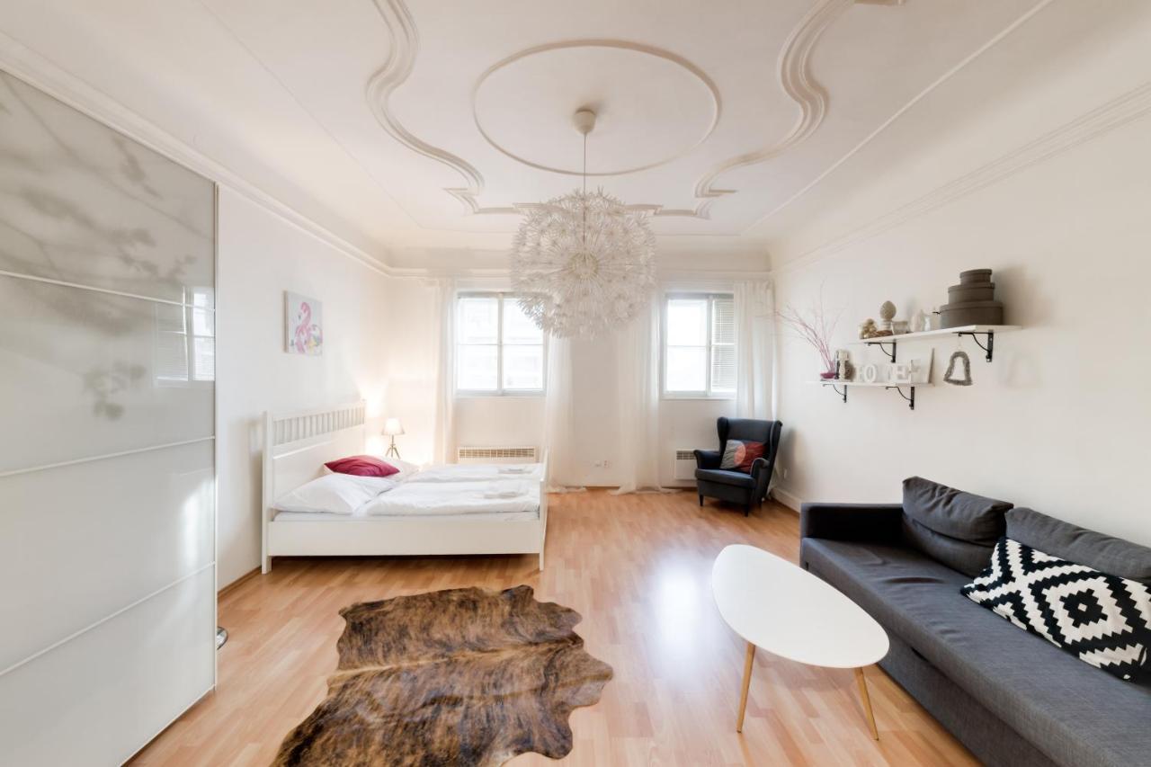 Curiosity Apartments Prague Exterior photo